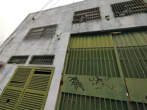 Gabino Ezeiza 8200
