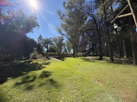 Quinta en Venta con 4 cocheras