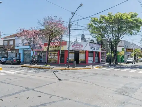 Locales comerciales. Venta en block. Esquina. Virreyes San Fernando