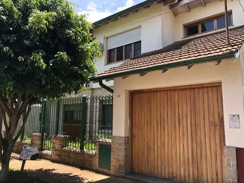 Casa - Olivos-Maipu/Uzal