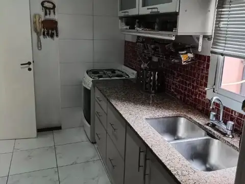 Avenida Córdoba e/ Thames y Uriarte