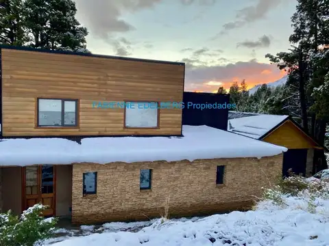 Casa en  venta barrio Handel con pileta y quincho -  San Martin de los Andes