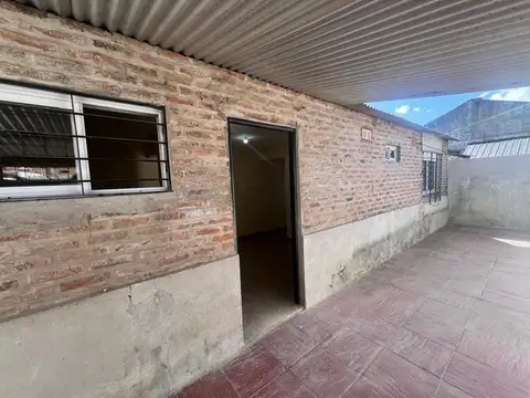 Departamento de dos ambientes en Moreno