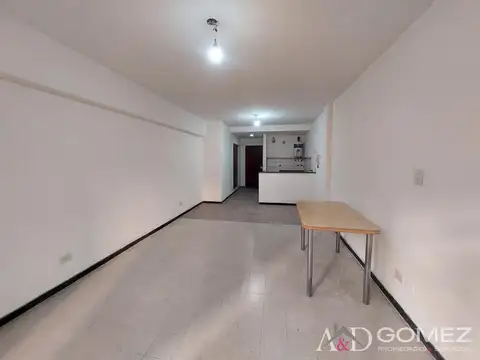 MONOAMBIENTE EN CENTRO COMERCIAL DE VILLA BALLESTER