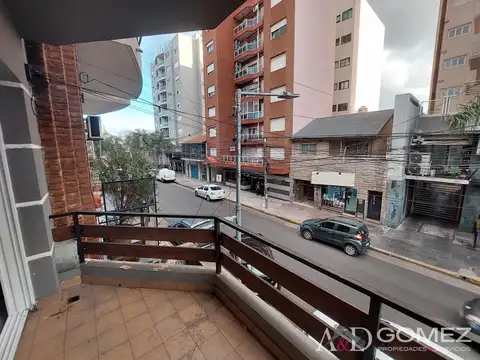 MONOAMBIENTE EN CENTRO COMERCIAL DE VILLA BALLESTER