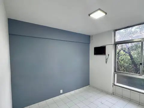 OPENHOUSE alquila hermosa oficina en calle Espejo de Ciudad