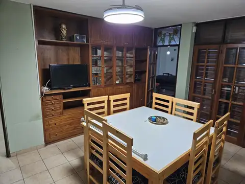 Casa en Alquiler de 4 dormitorios