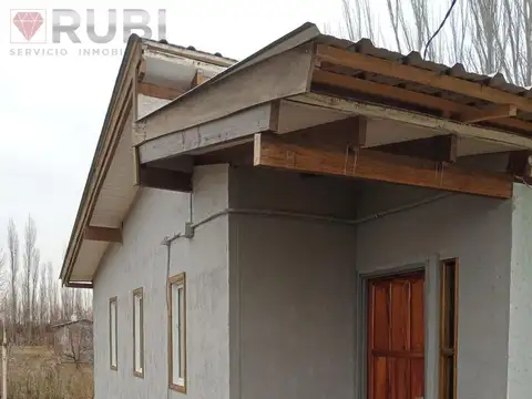 CASA EN VENTA EN FERRI PROVINCIA DE RIO NEGRO