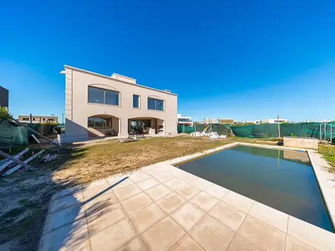 Casa a la venta en Barrio cerrado Vida I