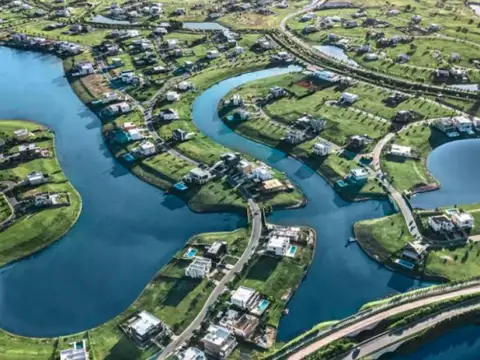 Venta de lote Financiado en Puertos del Lago  Amarras