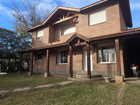 Casa en venta en Los Estribos