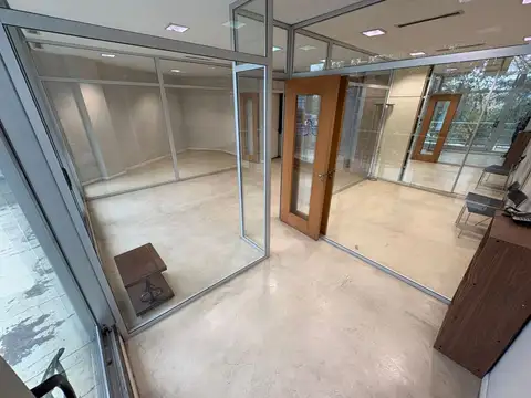Oficina en Venta al Este