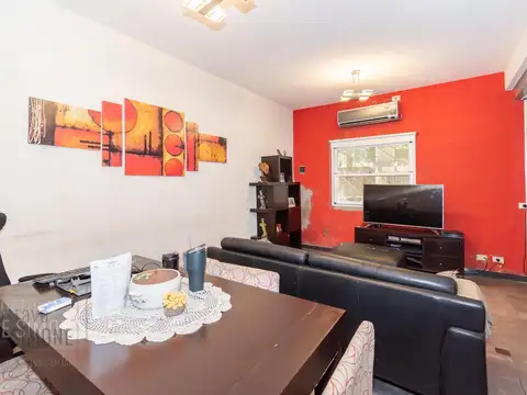 Depto Tipo Casa en Venta 25 años