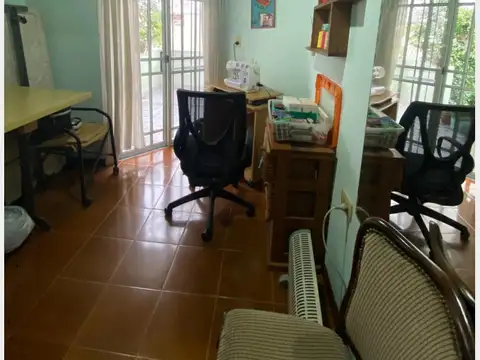 Depto Tipo Casa en Venta en Ramos Mejia, USD 125.000