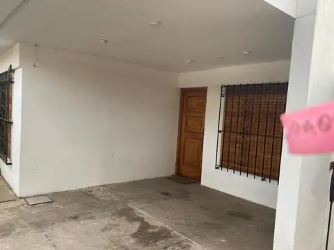 Casa en Venta en Rafael Calzada, USD 73.000