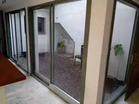 Depto Tipo Casa 2 ambientes con 1 baño