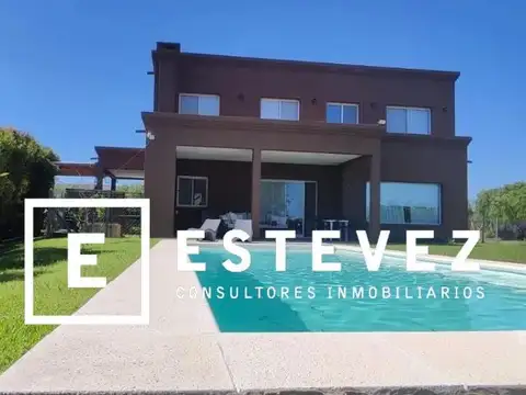 Casa 6 ambientes con 3 baños