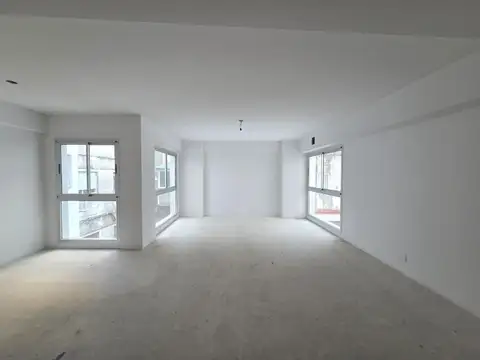 VENTA OFICINA RECOLETA: AMBIENTE ÚNICO DIVISIBLE: 3 ó 4 OFICINAS/CONSULTORIOS -APTO CRÉDITO