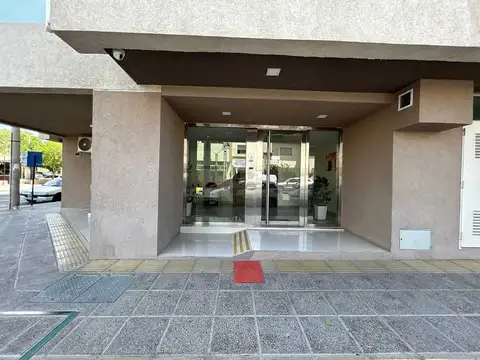 Independencia y Tucumán 100