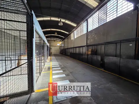 ALQUILER OFICINA 8,66 X 34,64 EN MUNRO