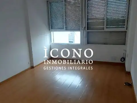 Hipolito Irigoyen 1300, Piso 9