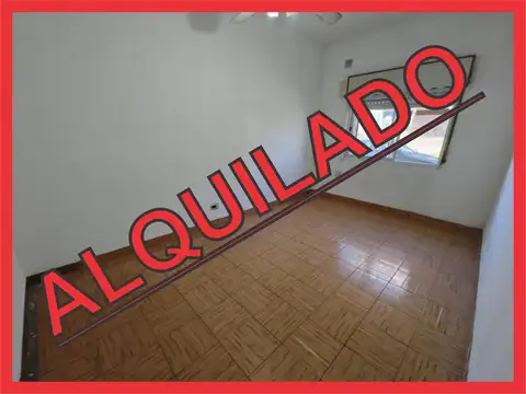 Departamento en alquiler de 2 ambientes con patio