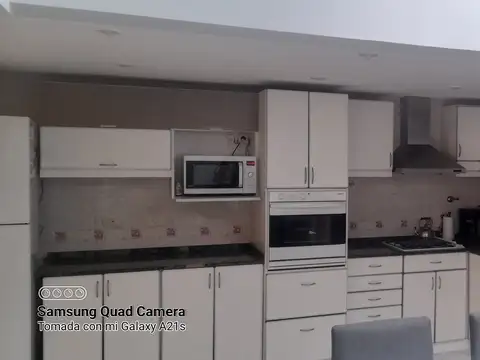 Juan De Castro 1500, Piso P.B