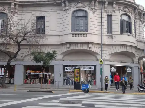 VENTA TERRENO - ESQUINA AV. CORDOBA Y AV S ORTIZ