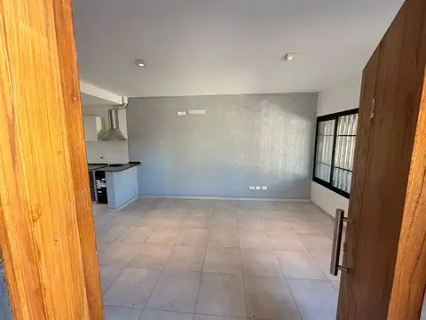 Departamento en Alquiler en Villa Nueva de Guaymallen, $ 660.000