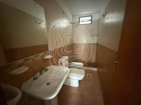 Duplez excelente ubicacion amplio  3 Dormitorios