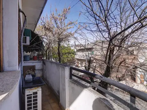 Depto Tipo Casa en Venta 71 años