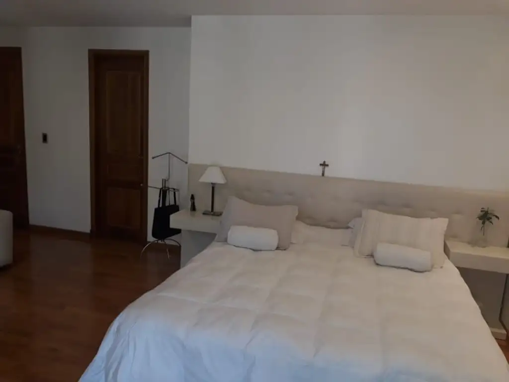 Casa en Abril Club De Campo