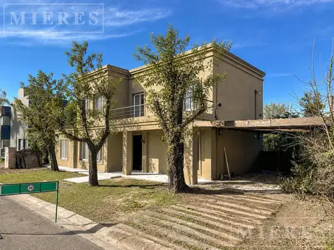 Casa en Alquiler de 3 dormitorios