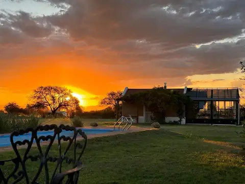 CASA DE CAMPO DE LUJO SOBRE GRAN TERRENO