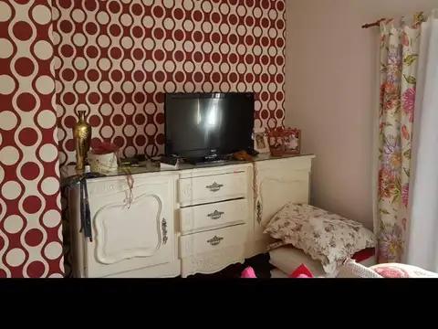 Duplex En Venta En Villa Luzuriaga