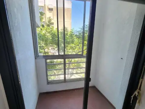 43 Esq 3 , Piso 2