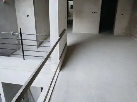 VENTA DE POZO. 1 AMBIENTE CON BALCON. IDEAL TEMPORARIO. TERRAZA C/PARRILLA. HIDALGO 1418