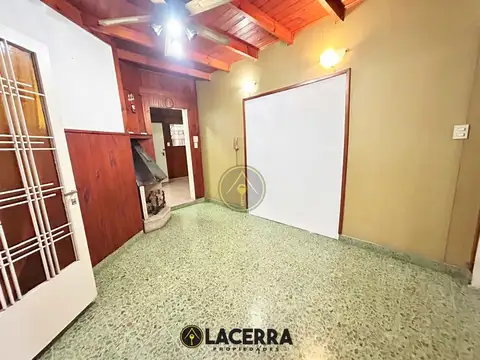 Depto Tipo Casa en Alquiler de 2 dormitorios