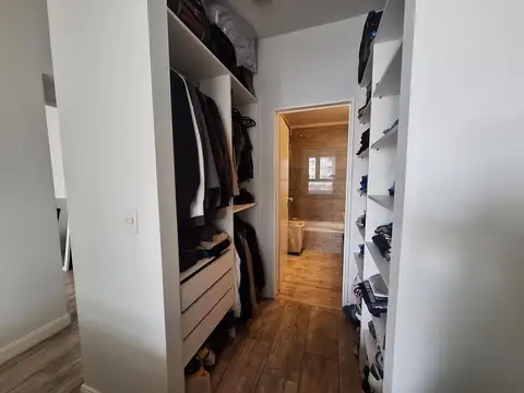 Departamento en Alquiler en Olivos Vías/Río, USD 1.200