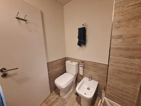 Departamento en Alquiler con 1 cocheras