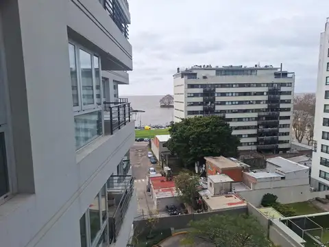 Departamento en Alquiler en Olivos Vias/Rio, USD 1.200