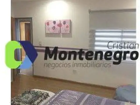 Casa en Venta en Berazategui, USD 420.000
