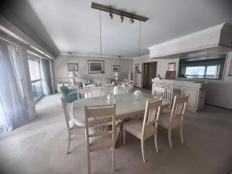 Venta dpto. semipiso 5 amb con cochera Belgrano