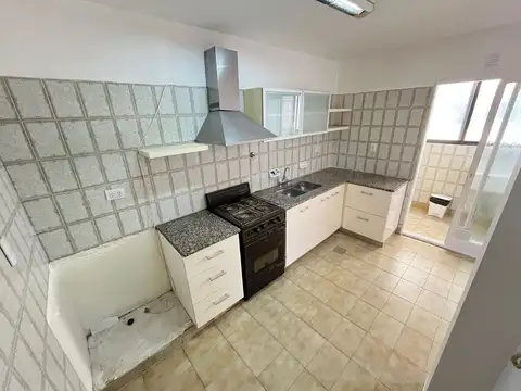 Departamento en Alquiler en Monte Castro, $ 1.400.000