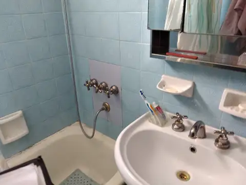 Av Pres Bartolome Mitre 5600