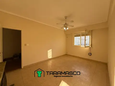 Depto Tipo Casa en Venta en Monte Castro, USD 125.000
