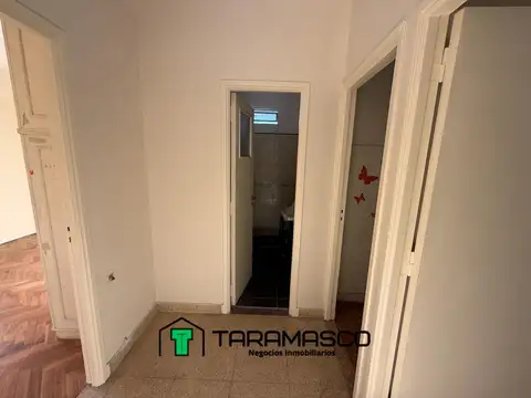 Depto Tipo Casa en Venta 40 años