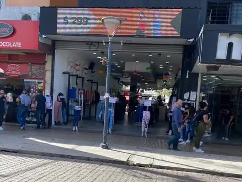Local Comercial S/ Peatonal Arieta 114 m² Cubiertos - S.Justo (Ctro)