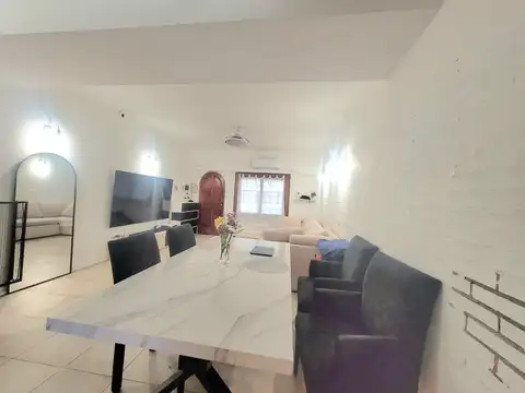 Depto Tipo Casa en Alquiler en Belgrano, USD 2.000