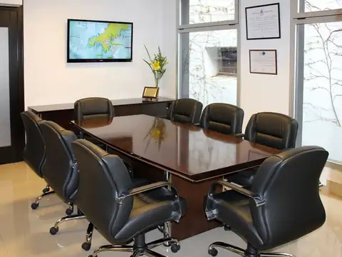 Belgrano Local Corporativo Premium | 374 m² | Doble Acceso | Jardín Exclusivo